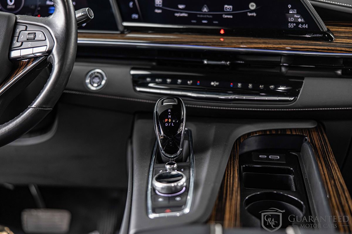 Used 2023 Cadillac Escalade Luxury w/ LPO, Floor Liner Package AWD/4WD image 38