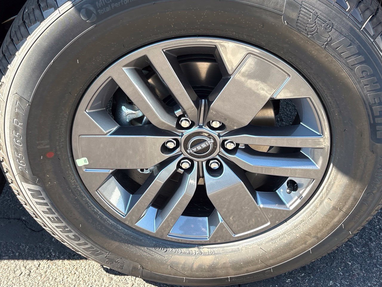 New 2027 Nissan Frontier SV RWD image 10