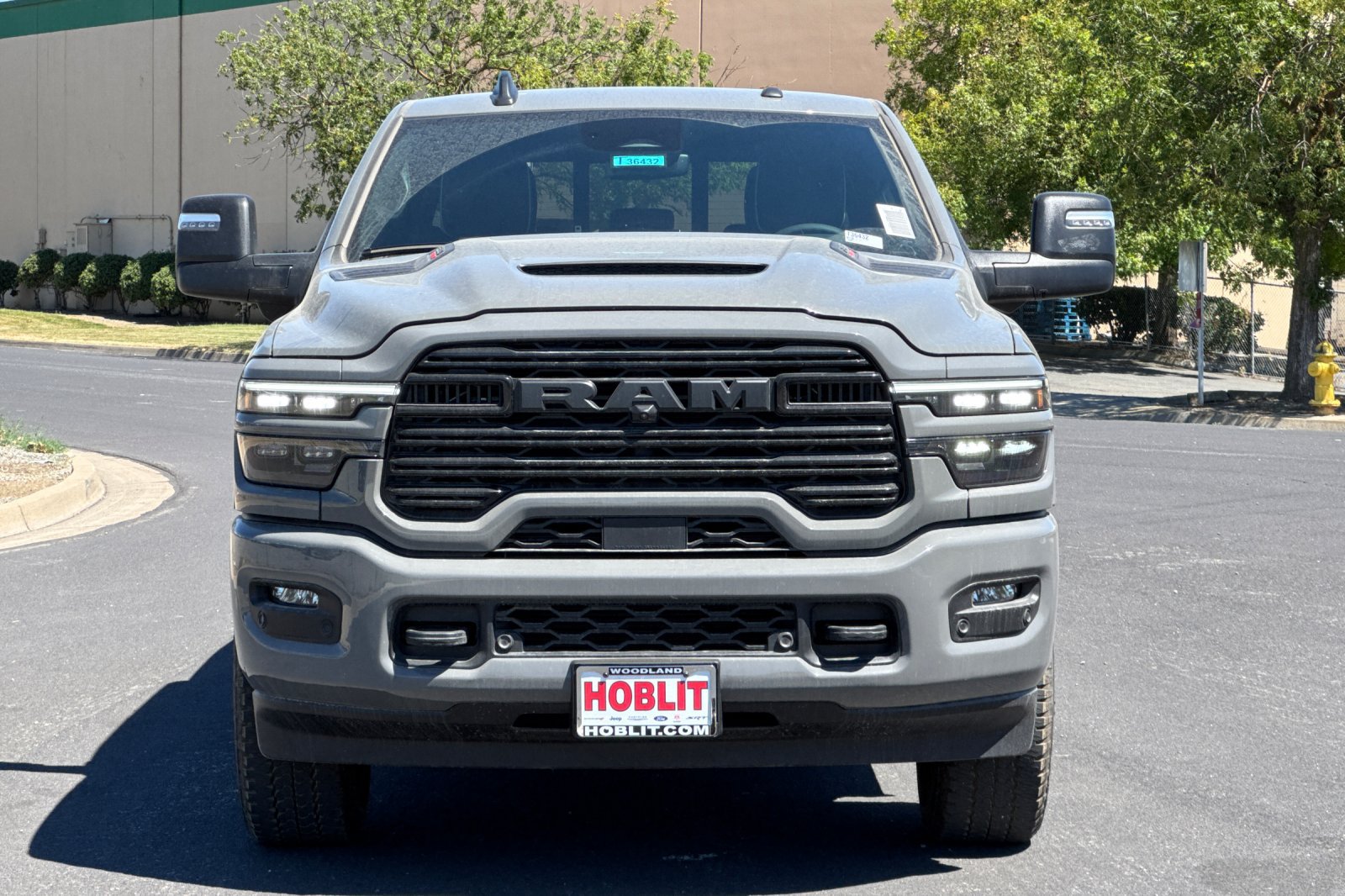 New 2026 RAM 2500 Laramie AWD/4WD image 8