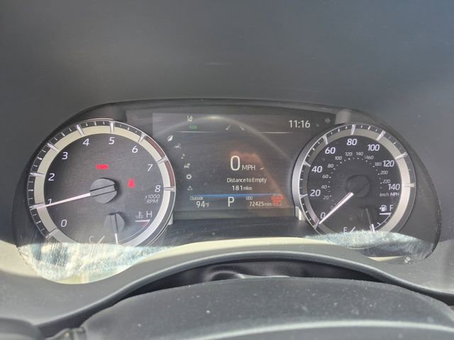 Used 2024 Toyota Highlander LE FWD image 22