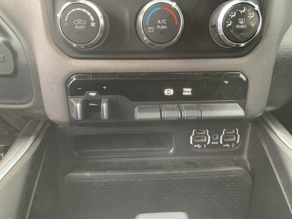 Used 2020 RAM 3500 Tradesman image 20