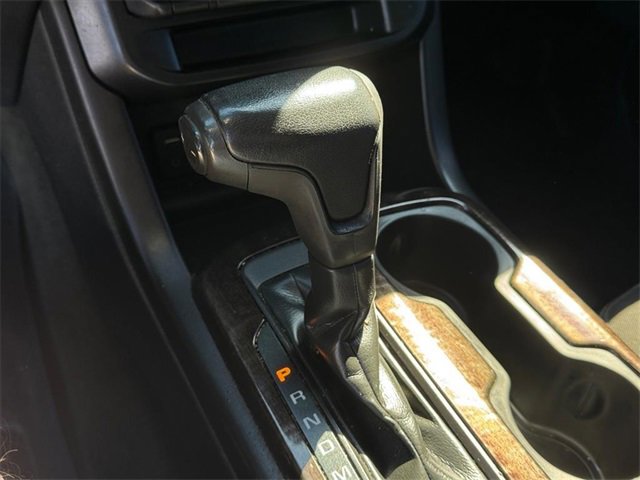 Used 2016 GMC Canyon SLE w/ SLE Convenience Package image 17