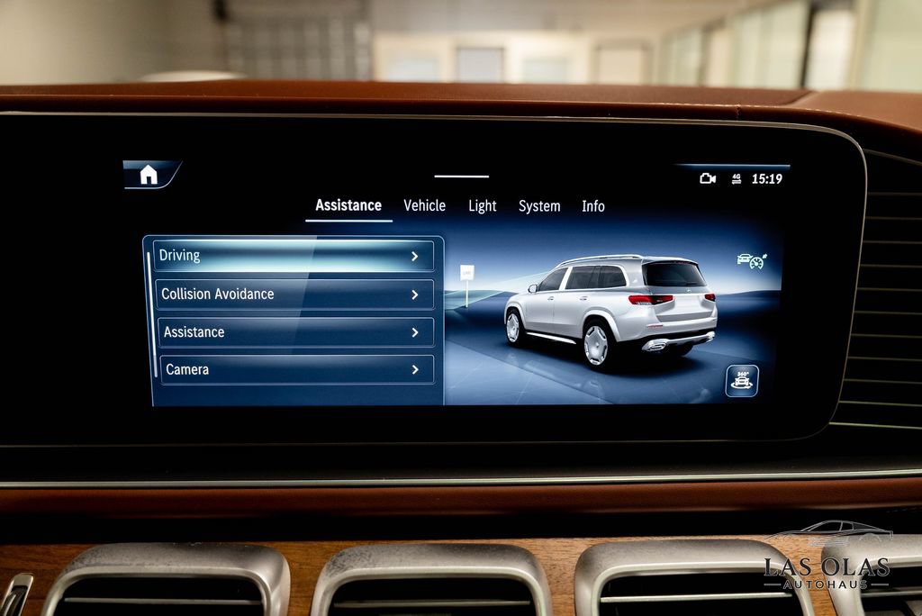 Used 2026 Mercedes-Benz Maybach GLS 600 4MATIC image 48