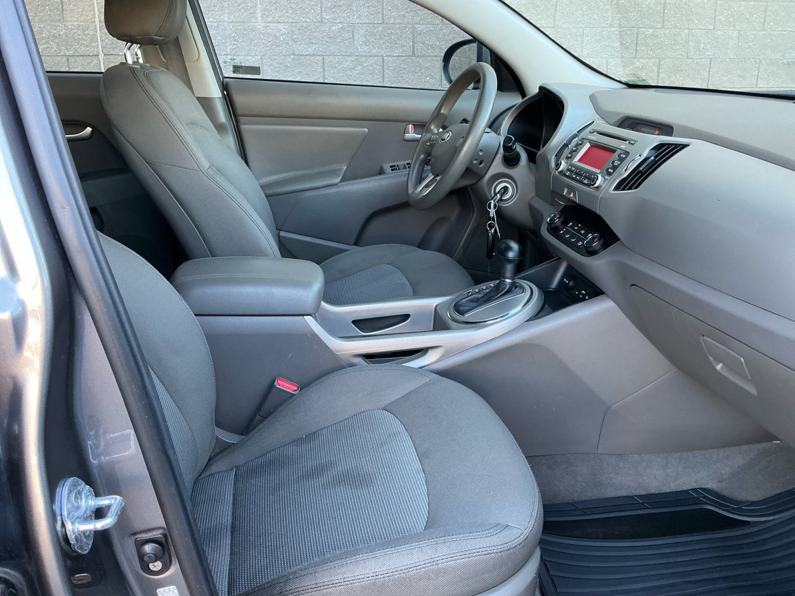 Used 2015 Kia Sportage LX FWD image 19