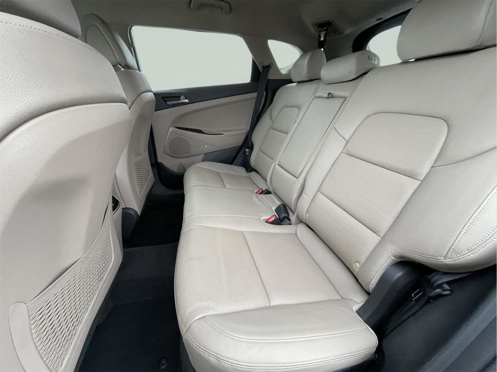 Used 2017 Hyundai Tucson Limited w/ Cargo Package image 16