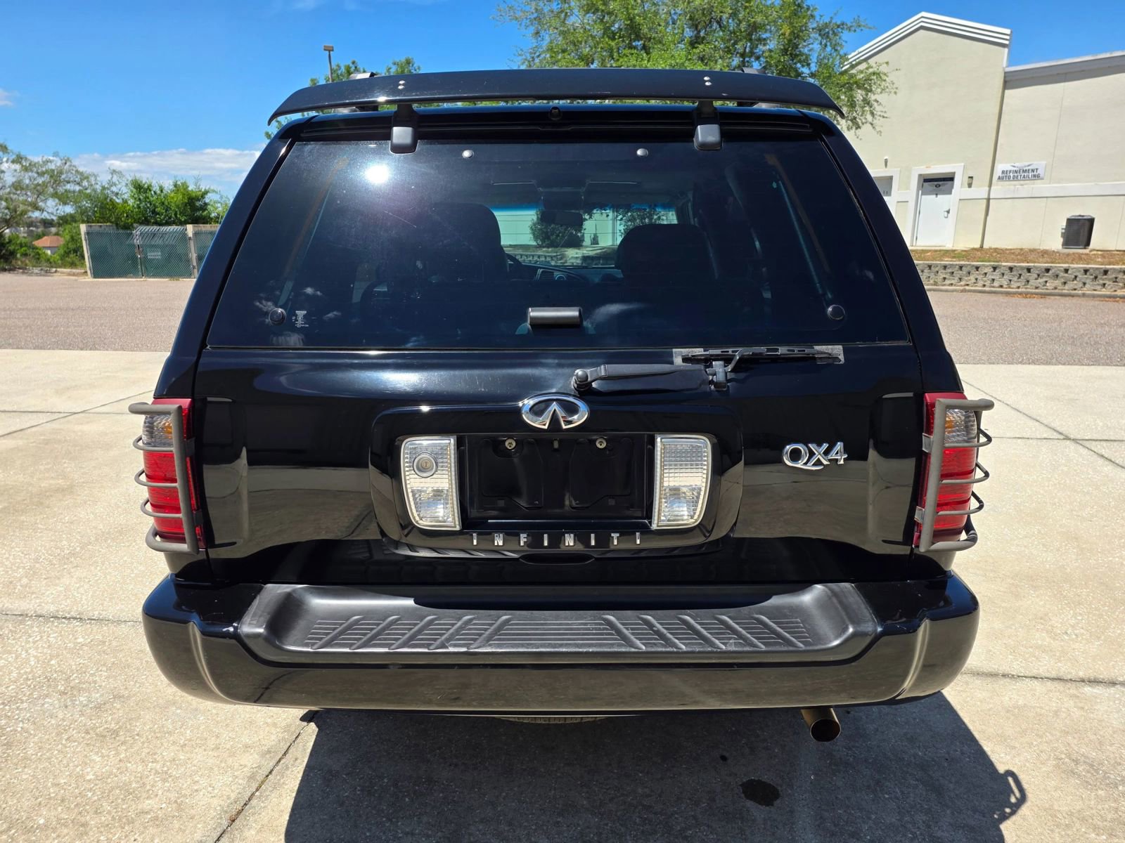 Used 2001 INFINITI QX4 2WD image 7