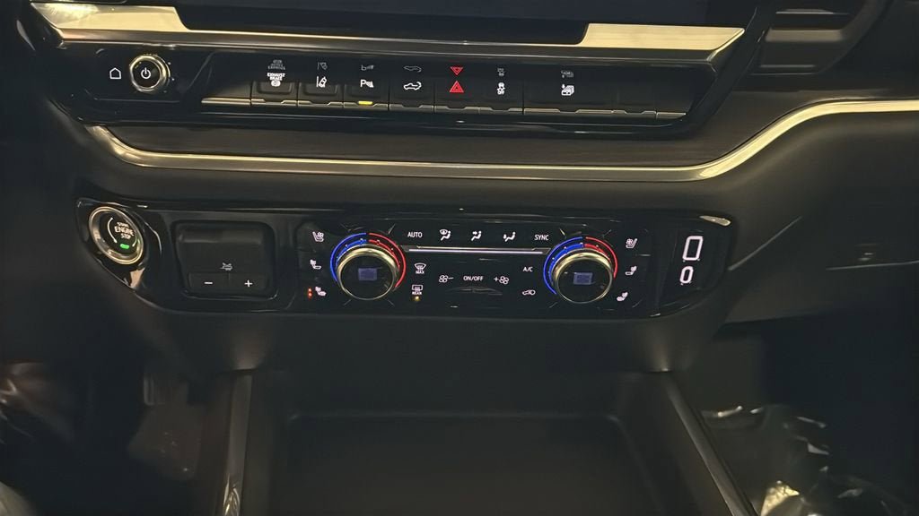 New 2026 GMC Sierra 3500 SLT w/ SLT Premium Package image 27