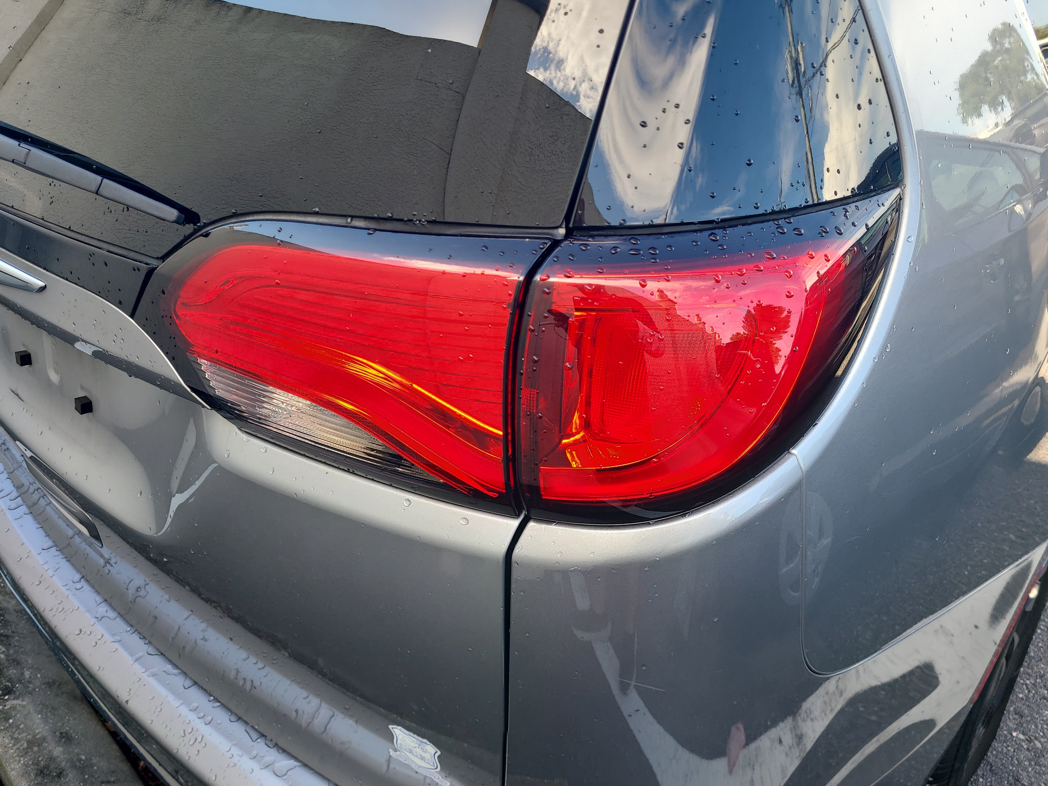Used 2019 Chrysler Pacifica Touring-L Plus w/ Advanced Safetytec Group FWD image 8