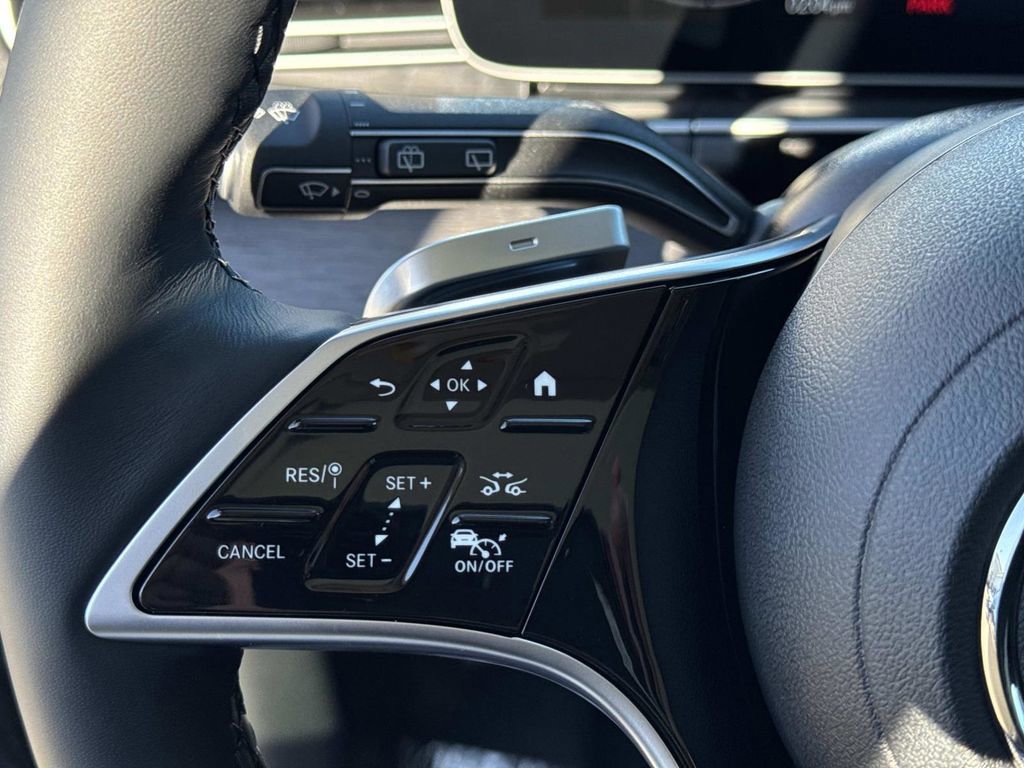 New 2026 Mercedes-Benz GLS 450 4MATIC image 28