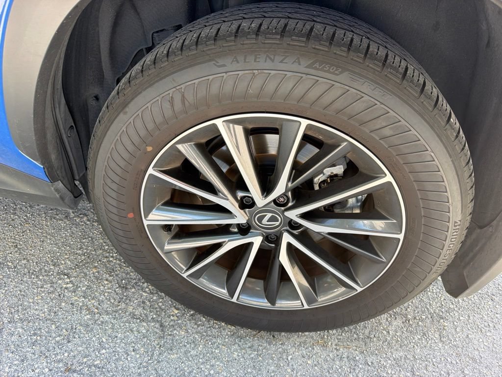 Certified 2025 Lexus NX 350h AWD w/ Accessory Package (K3) image 11