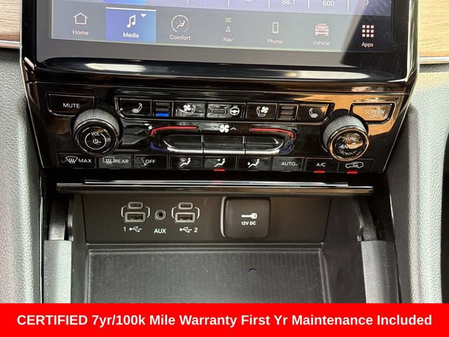 Used 2023 Jeep Grand Cherokee Summit w/ Adv Protech Group IV AWD/4WD image 25