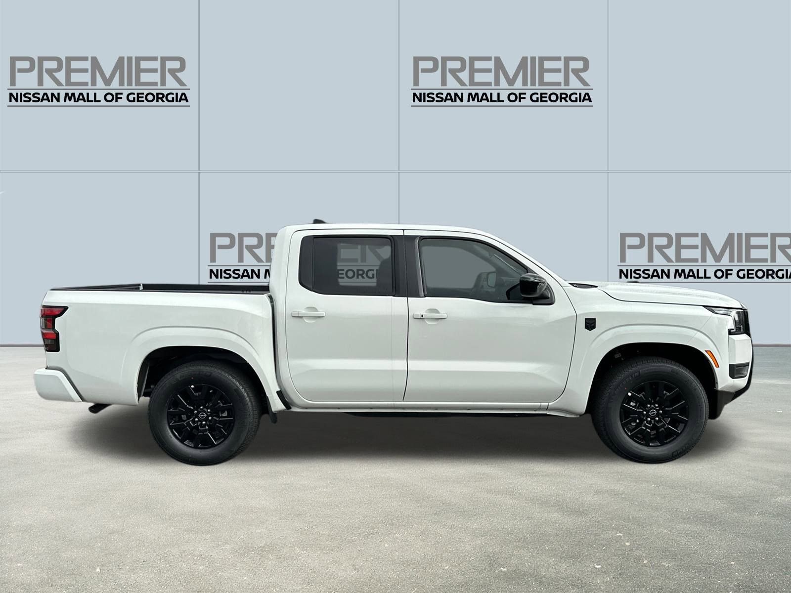 New 2026 Nissan Frontier SV w/ SV Convenience Package RWD image 4