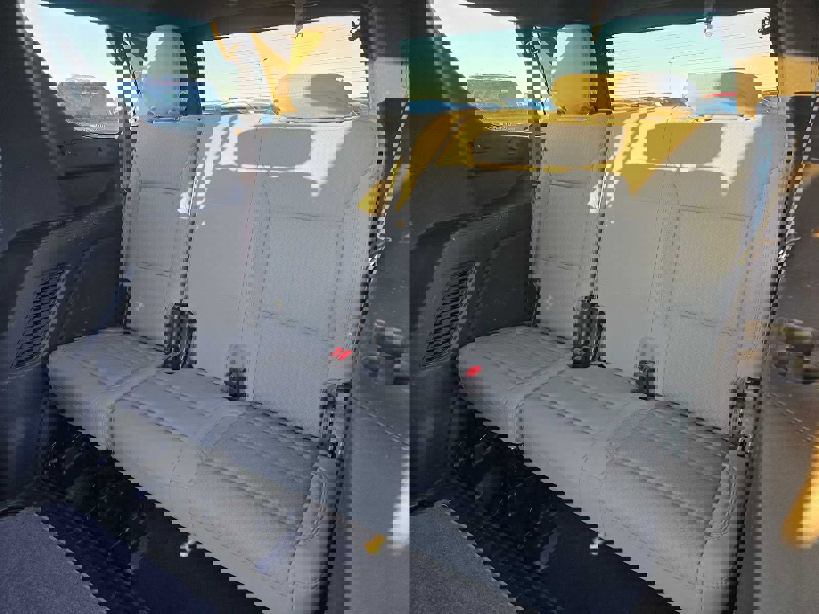 Used 2022 GMC Yukon SLE w/ Max Trailering Package image 19