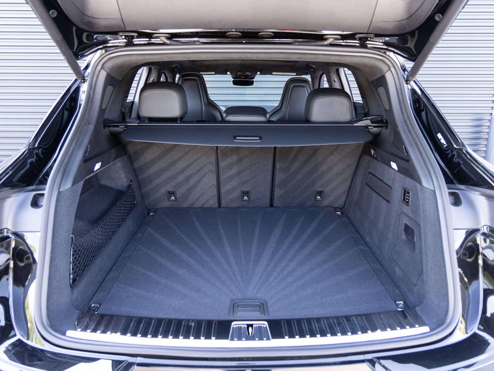 New 2026 Porsche Cayenne GTS AWD/4WD image 28