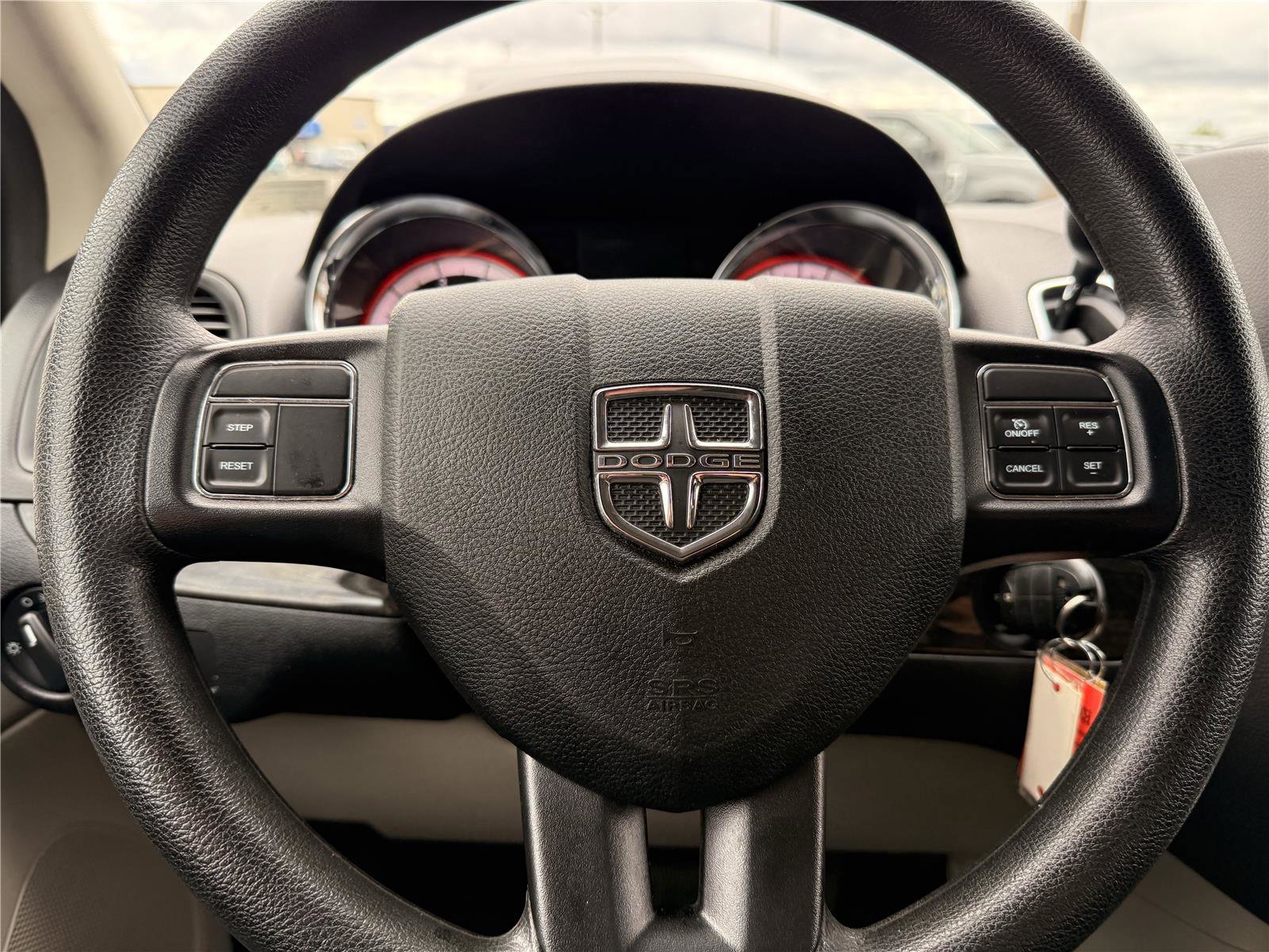 Used 2019 Dodge Grand Caravan SE image 19