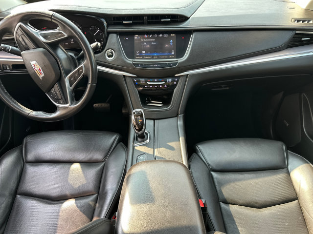 Used 2018 Cadillac XT5 Premium Luxury AWD/4WD image 22