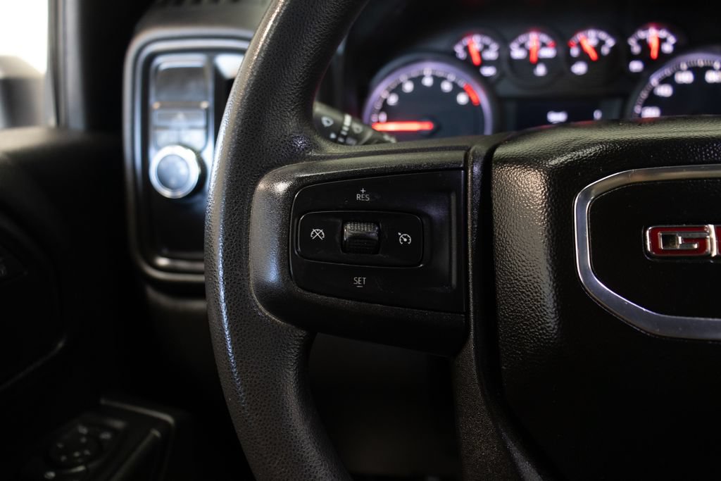 Used 2022 GMC Sierra 3500 Pro w/ Convenience Package RWD image 27
