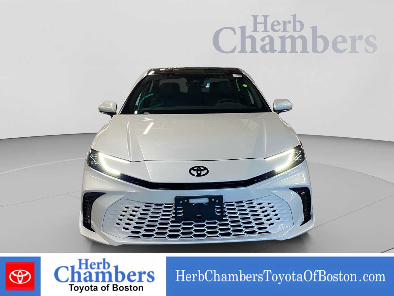 New 2026 Toyota Camry XSE AWD/4WD image 2