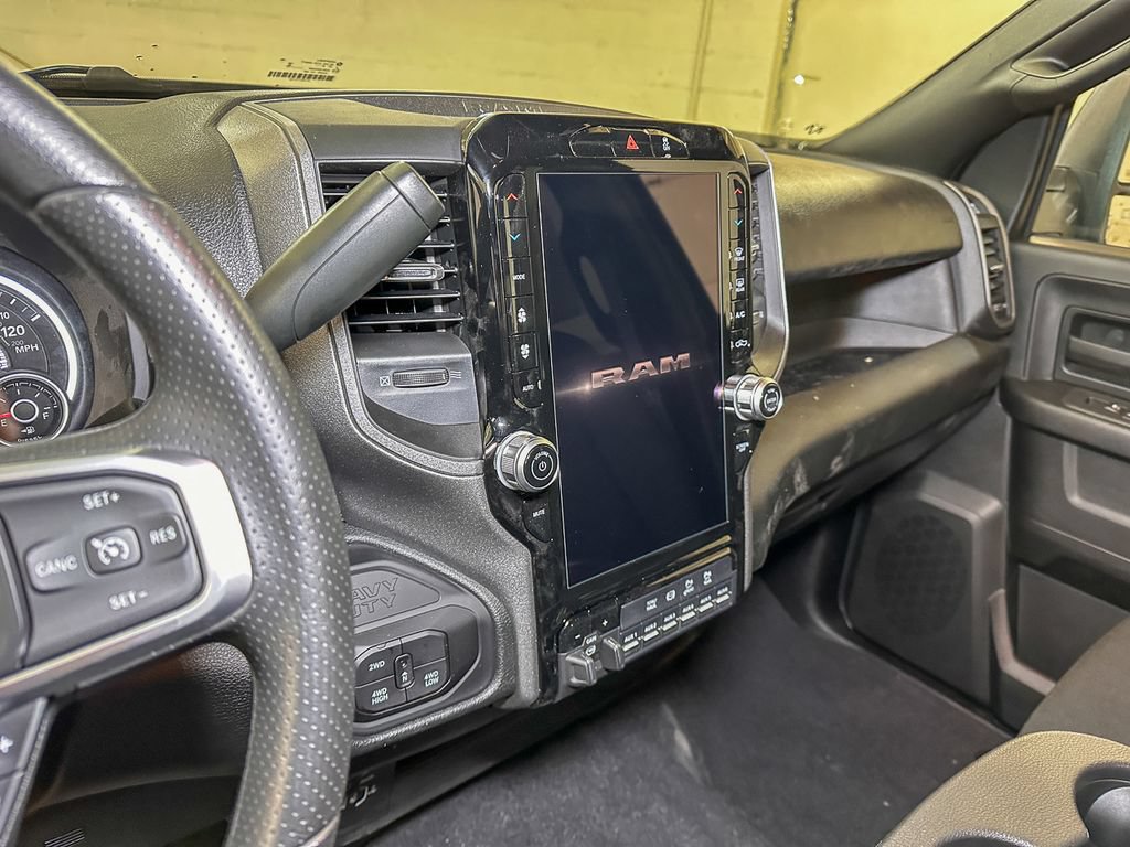 New 2026 RAM 2500 Tradesman AWD/4WD image 32