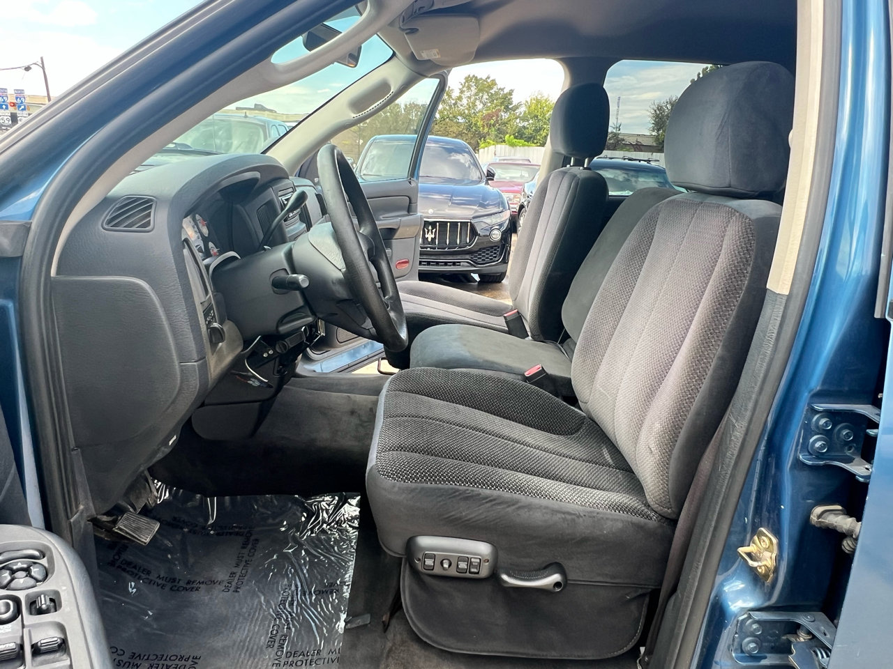 Used 2003 Dodge Ram 2500 Truck SLT image 33