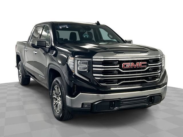 Certified 2025 GMC Sierra 1500 SLT AWD/4WD image 1
