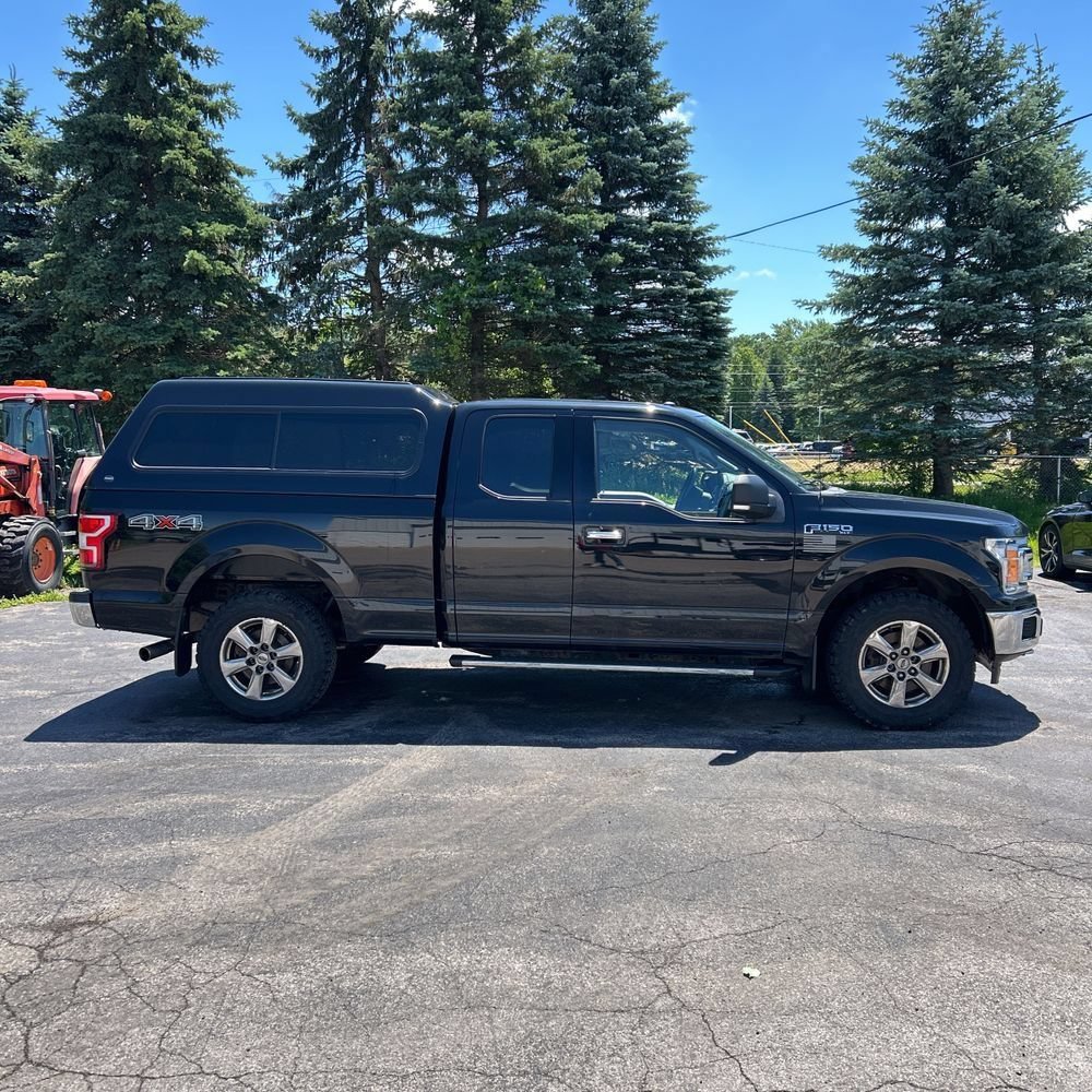 Used 2018 Ford F150 XLT w/ Equipment Group 302A Luxury AWD/4WD image 4