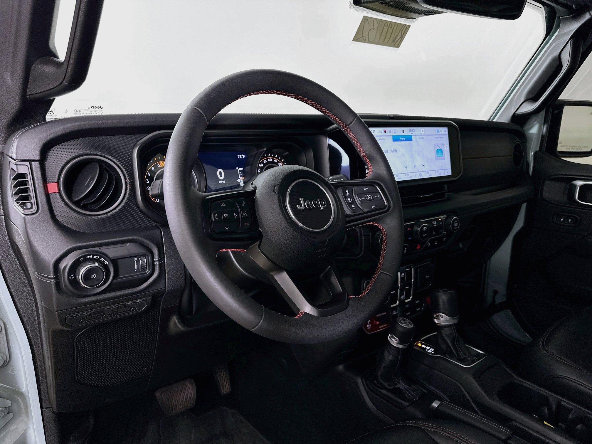 Certified 2024 Jeep Wrangler Unlimited Rubicon AWD/4WD image 9