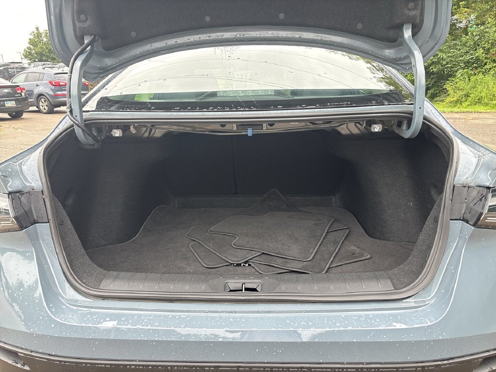 Certified 2026 Nissan Sentra SV w/ SV Convenience Package FWD image 16