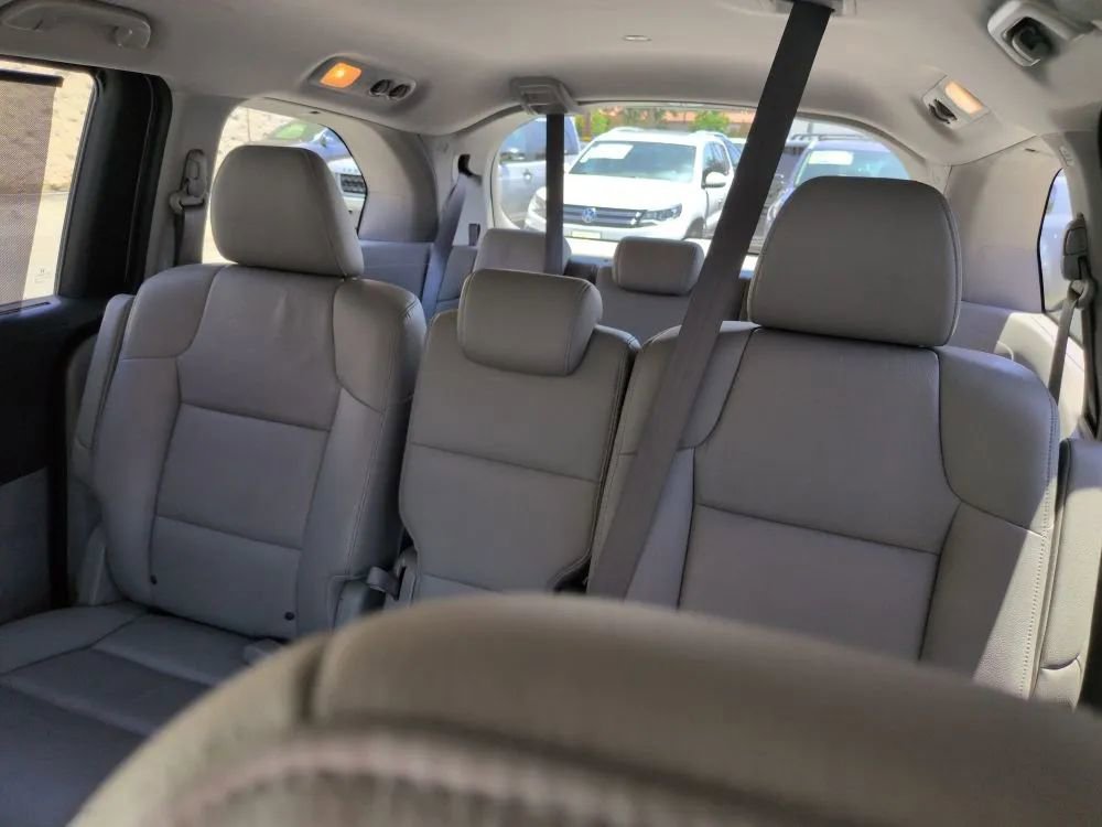 Used 2011 Honda Odyssey EX-L image 36