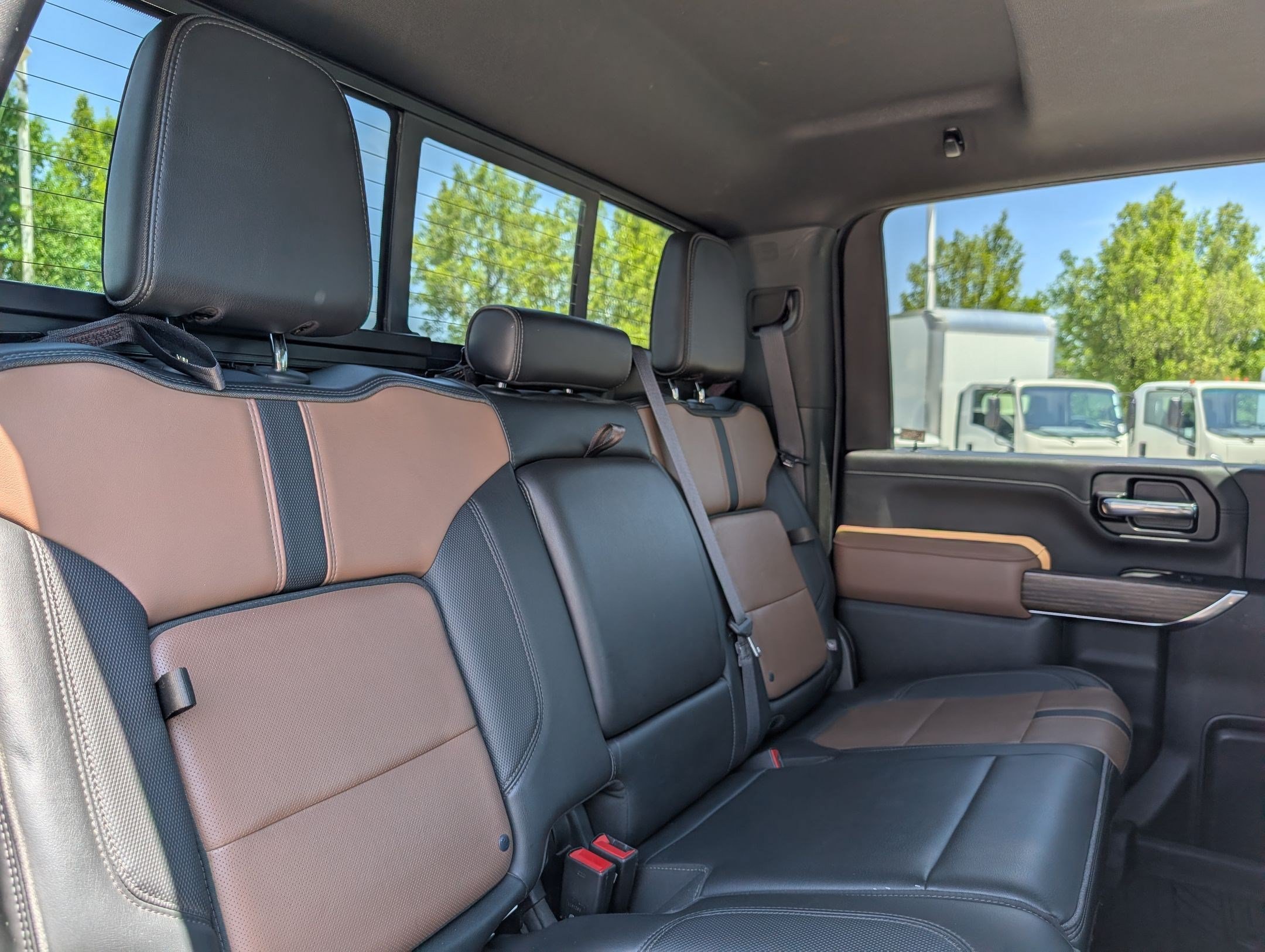 Certified 2022 Chevrolet Silverado 2500 High Country w/ Z71 Off-Road Package AWD/4WD image 27