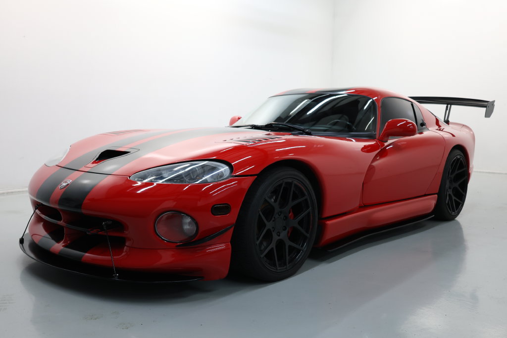 Used 1997 Dodge Viper GTS