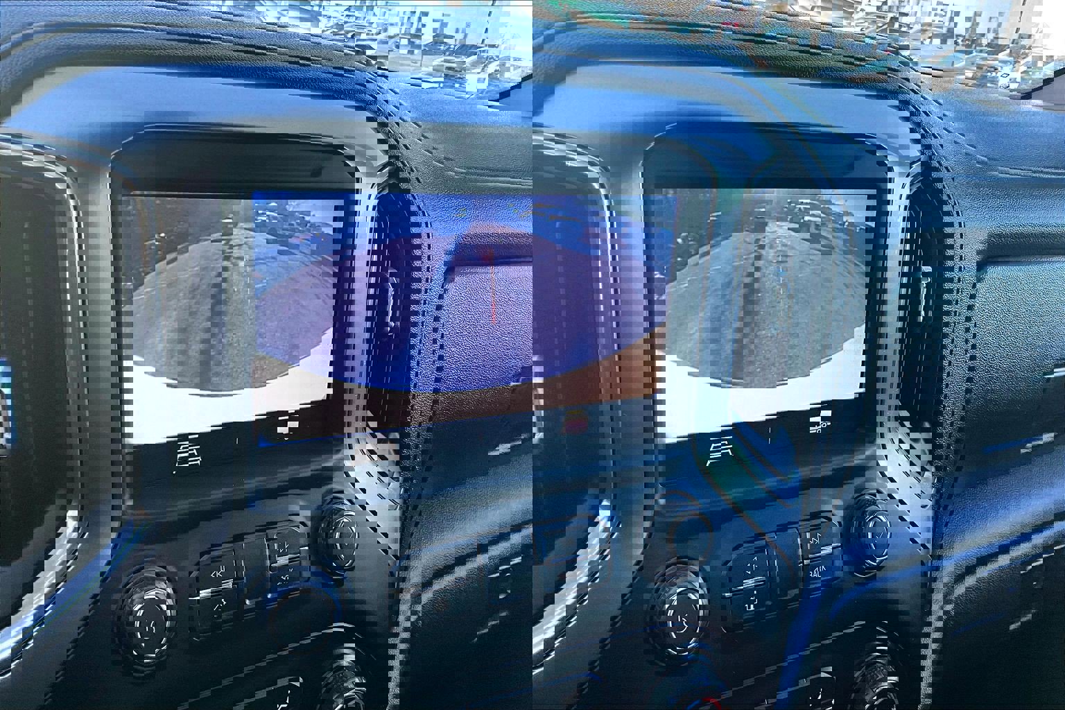 Used 2020 Chevrolet Silverado 1500 RST w/ RST Value Package image 10