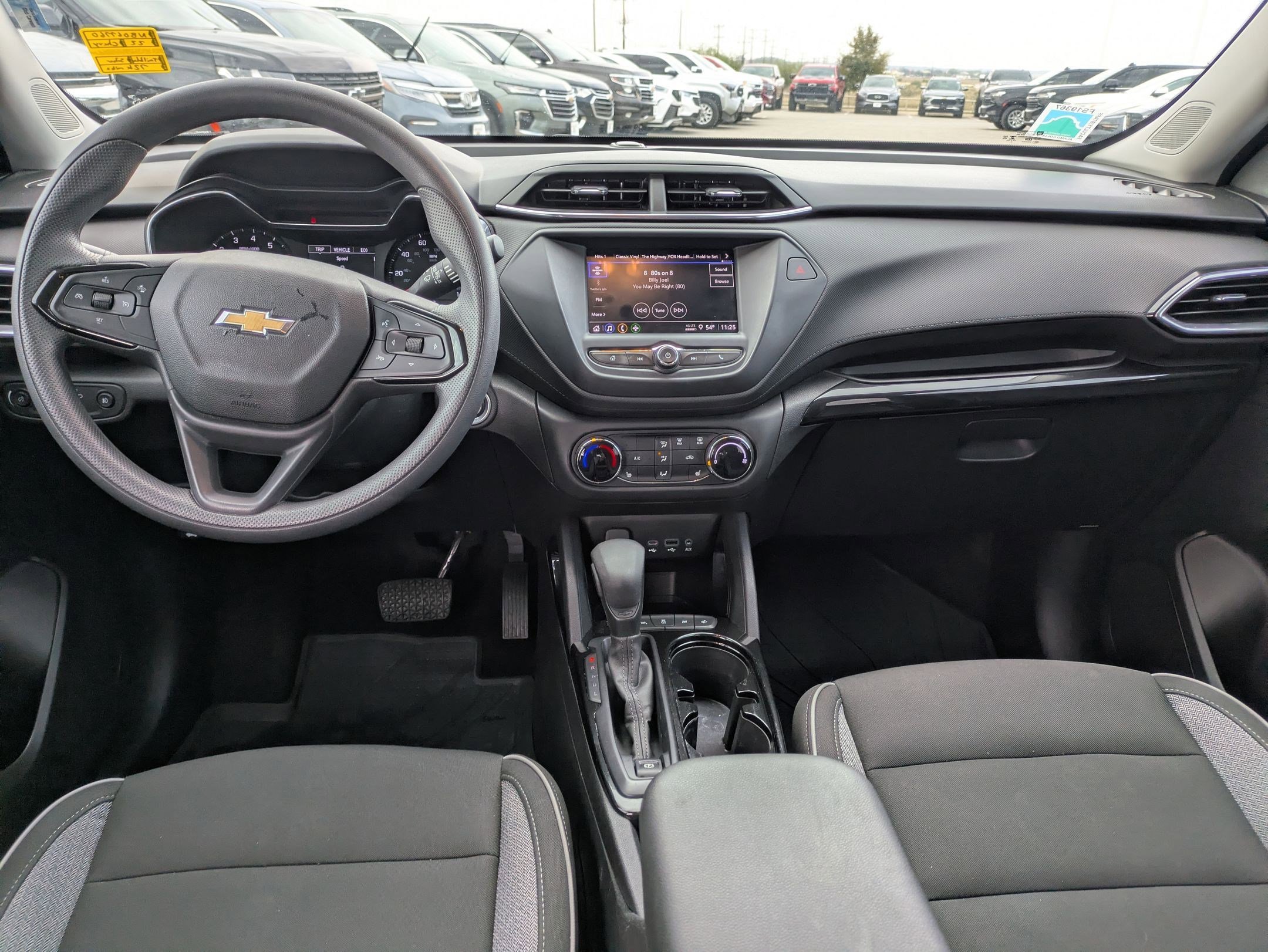 Certified 2022 Chevrolet TrailBlazer LT w/ LPO, Blackout Package image 15