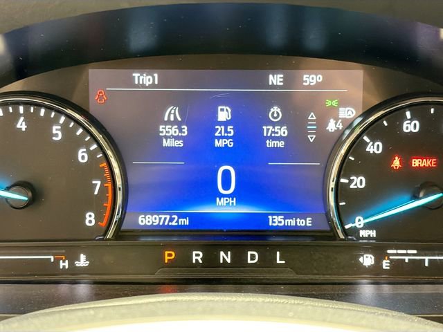 Used 2022 Ford Explorer XLT w/ Equipment Group 202A image 11