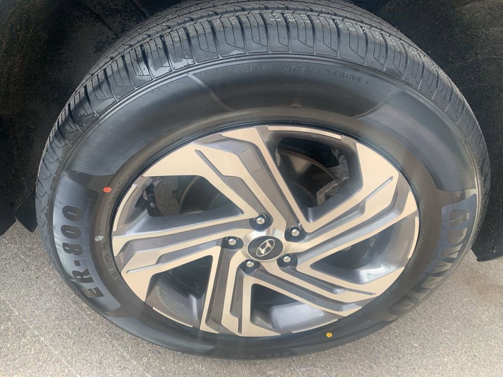 Certified 2023 Hyundai Santa Fe SEL w/ Premium Package image 44