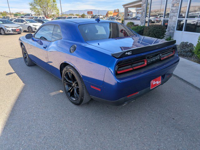 Used 2018 Dodge Challenger SXT Plus image 3