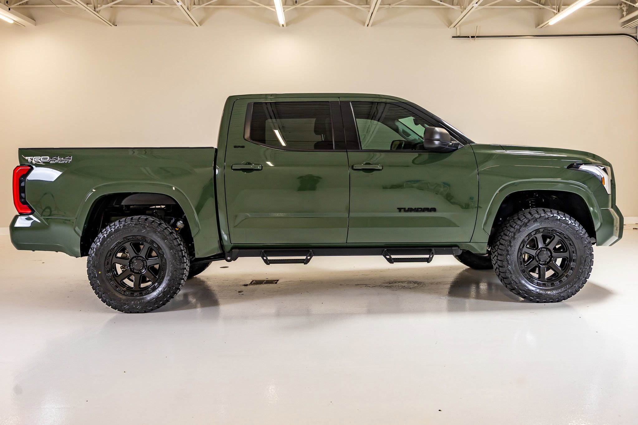 Used 2023 Toyota Tundra SR5 w/ TRD Sport Package AWD/4WD image 10