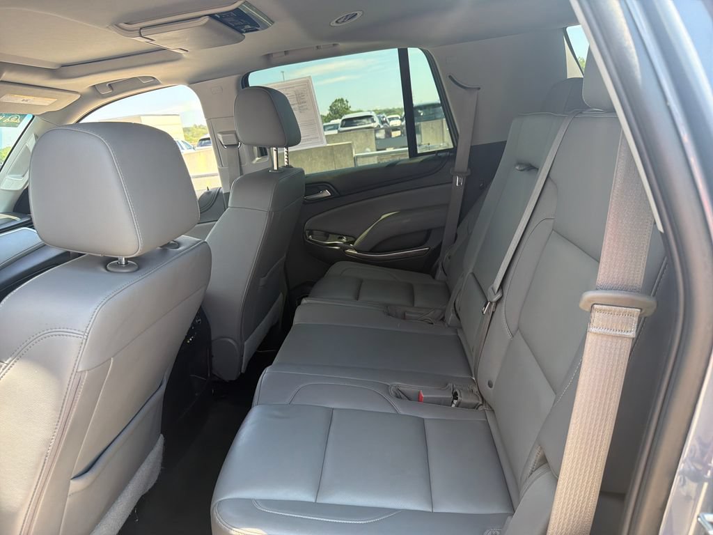 Used 2016 Chevrolet Tahoe LT w/ Luxury Package AWD/4WD image 11