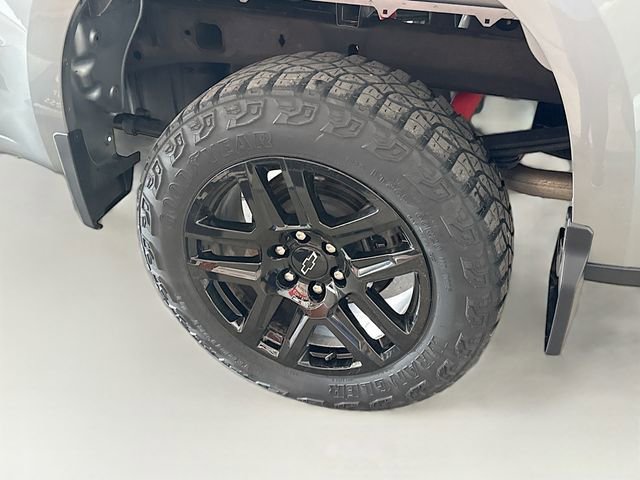 Used 2023 Chevrolet Silverado 1500 LT Trail Boss w/ Convenience Package II AWD/4WD image 30