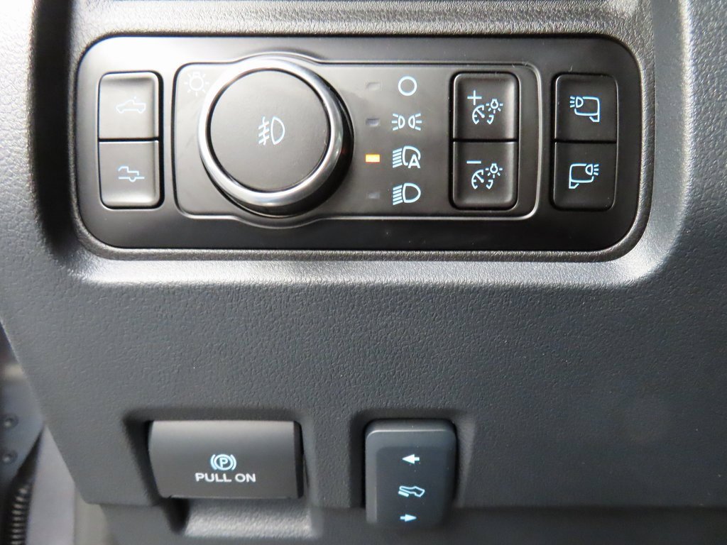 Used 2025 Ford F250 Platinum image 61