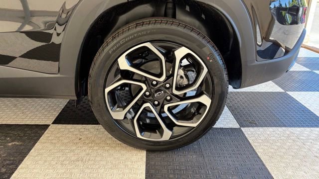 New 2026 Chevrolet Trax RS FWD image 10