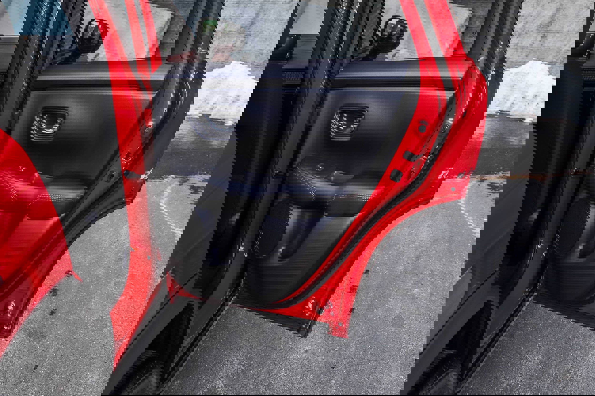 Used 2025 Honda HR-V Sport image 16