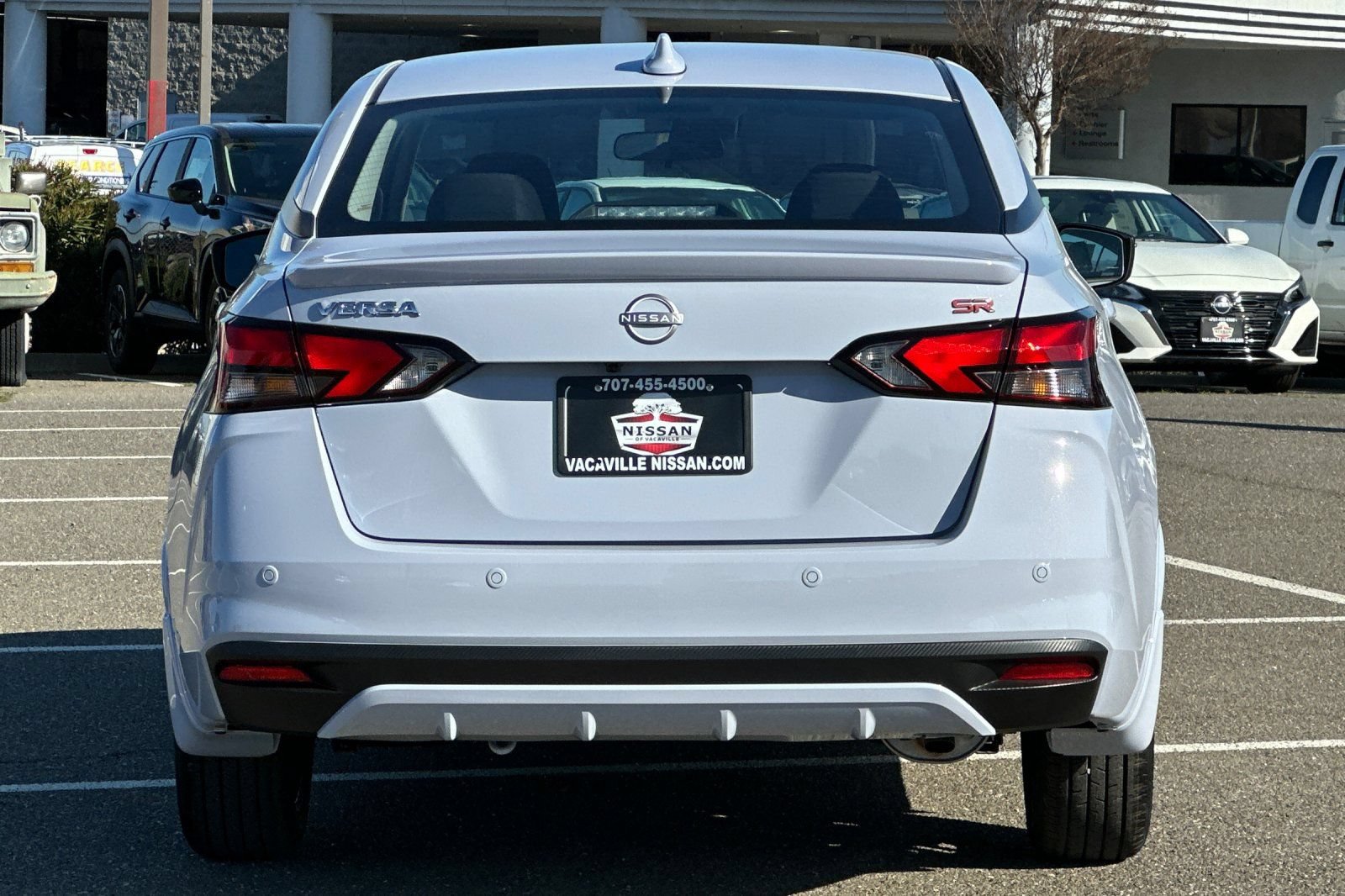 Used 2025 Nissan Versa SR w/ Trunk Package FWD image 5