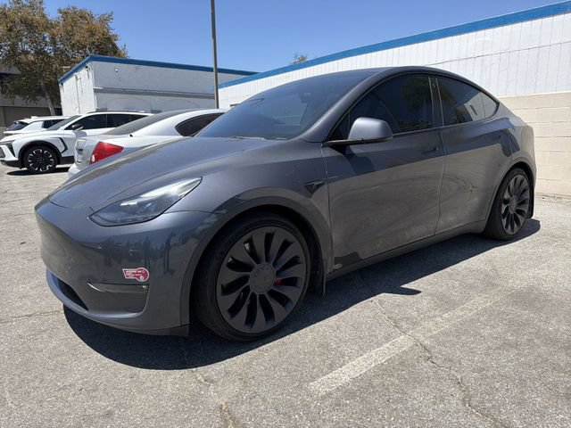 Used 2022 Tesla Model Y Performance AWD/4WD image 2