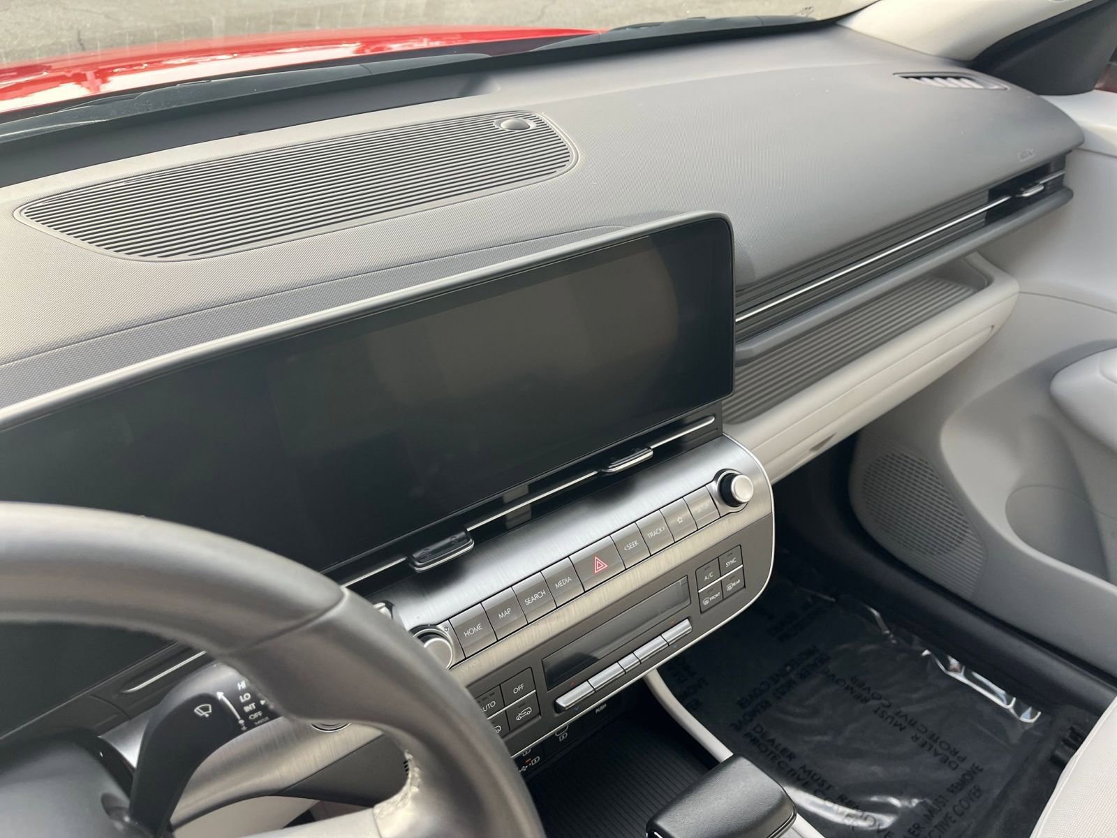 Used 2025 Hyundai Kona SEL image 18