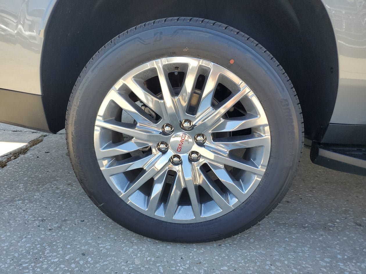 New 2026 GMC Yukon XL Denali RWD image 6