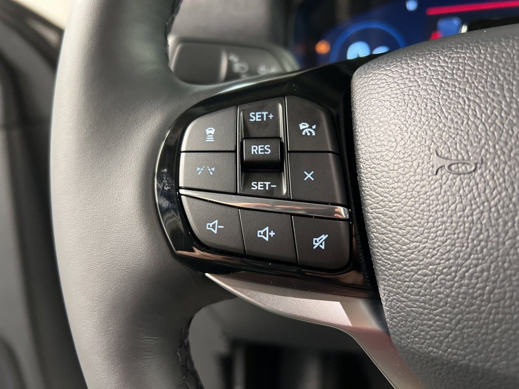 New 2026 Ford Explorer Platinum w/ LUX Leather Package image 18