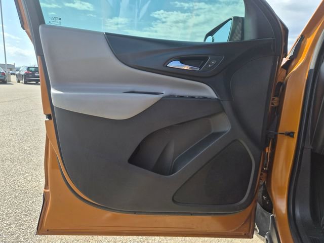 Used 2018 Chevrolet Equinox LS FWD image 13