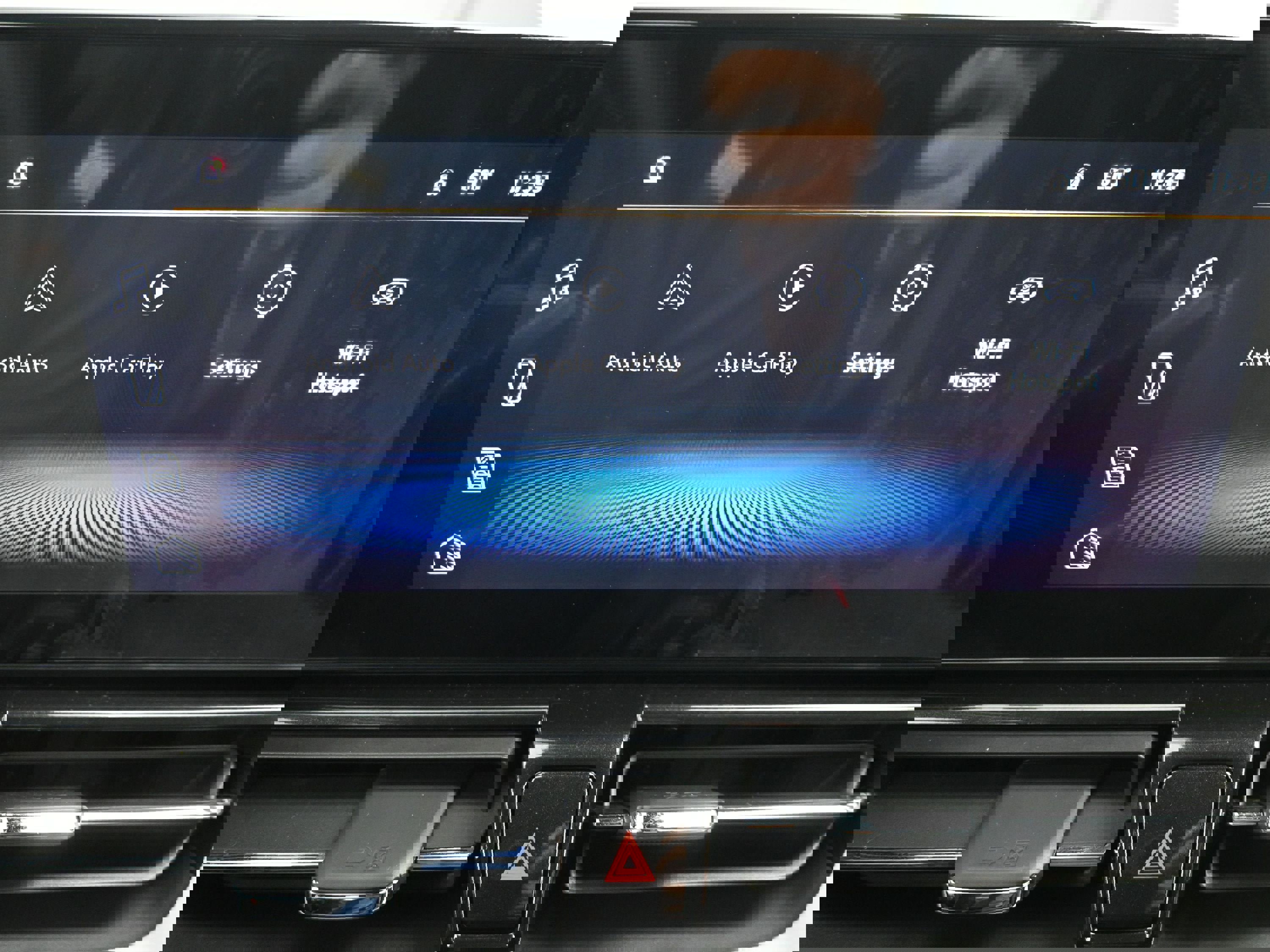 Used 2024 Chevrolet TrailBlazer LT image 15