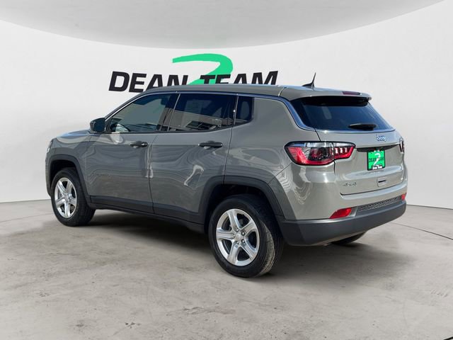 Used 2023 Jeep Compass Sport image 6